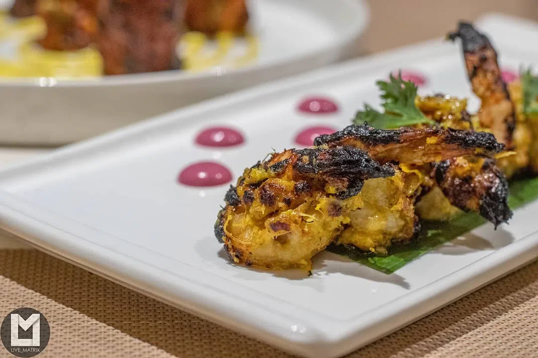 Tandoor Jheenga Peeli Mirch